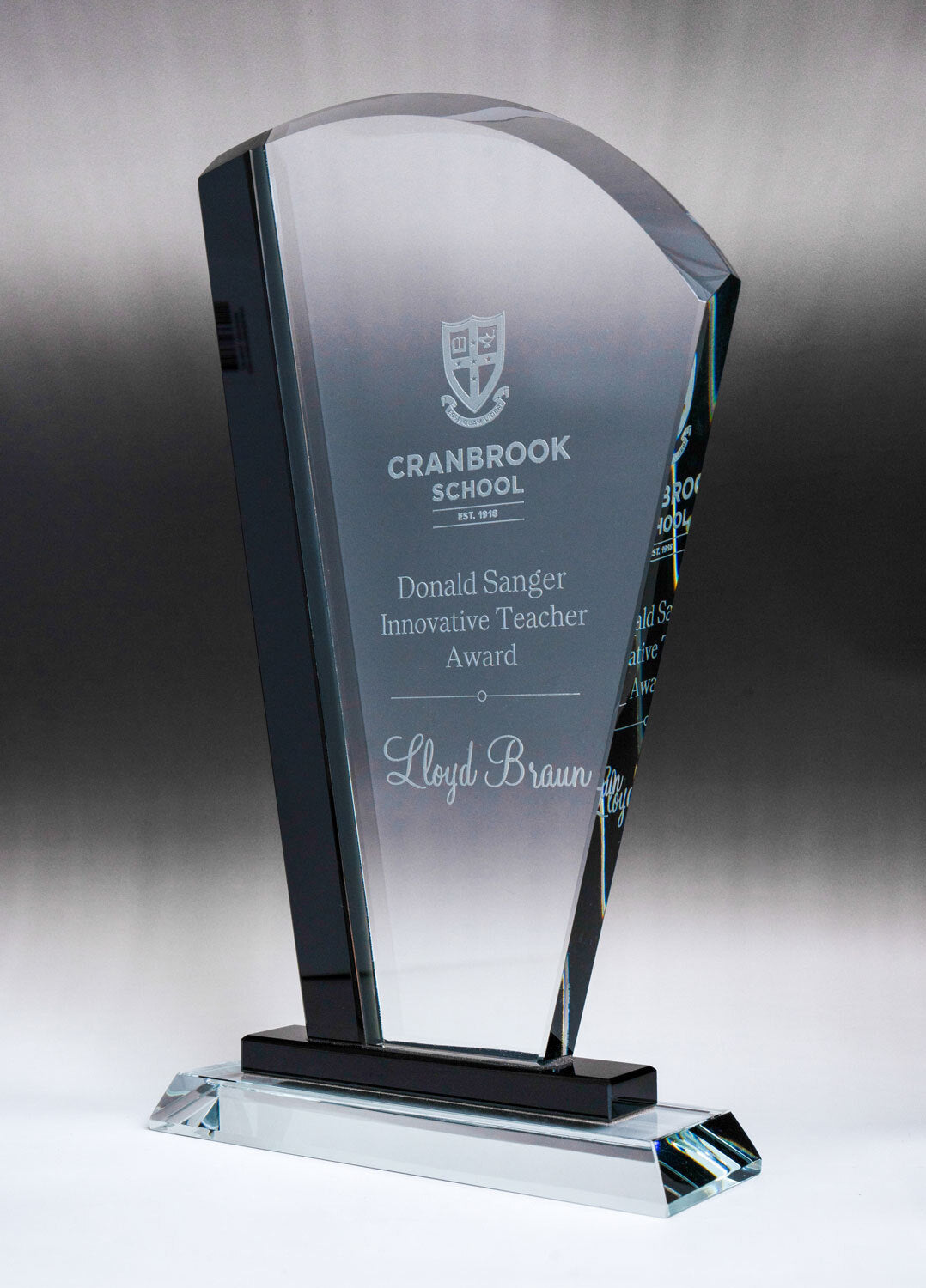 Black Dualliss Glass Arch Award
